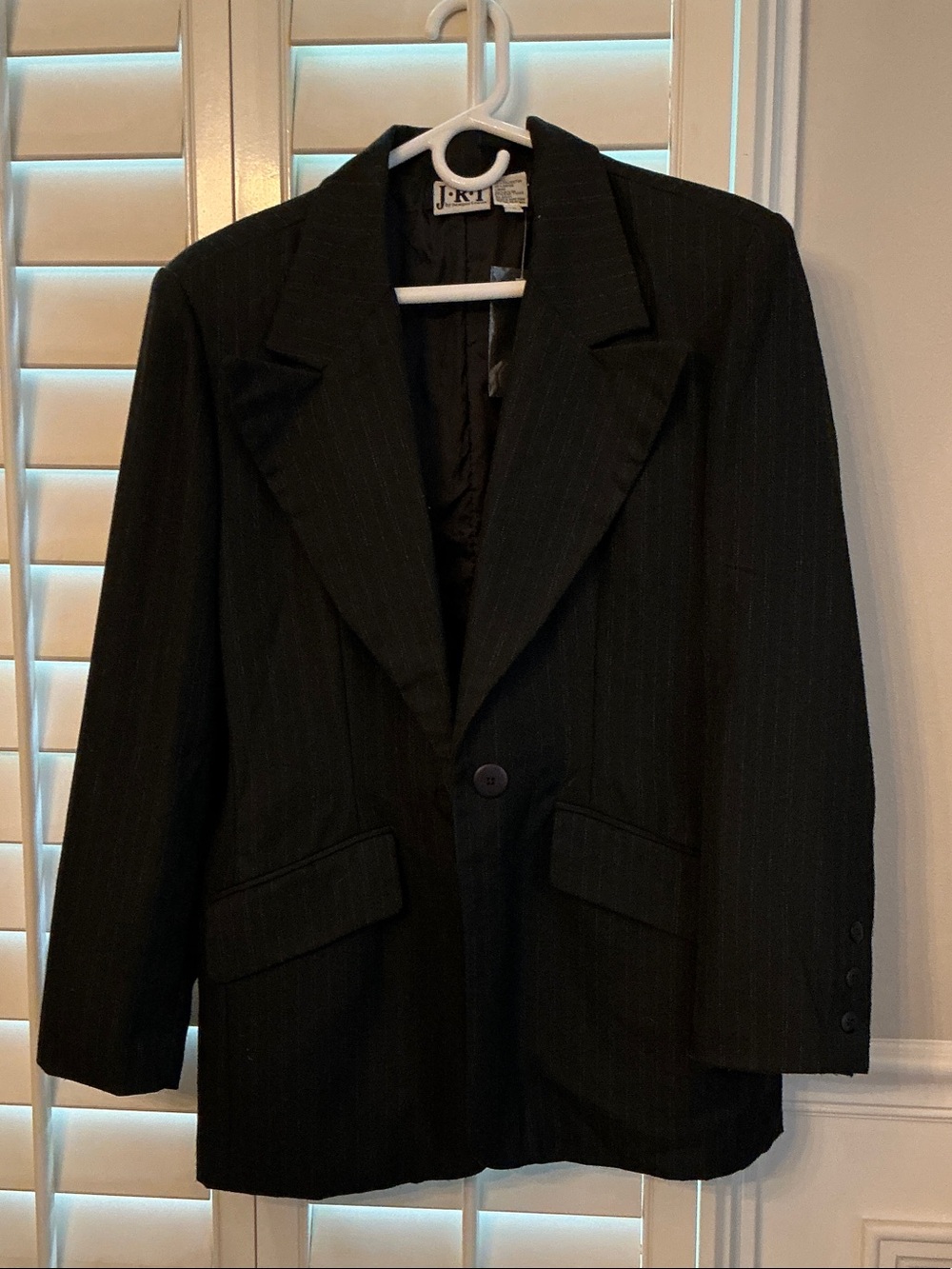 Newport News Black Pinstripe Men's Sport Coat
